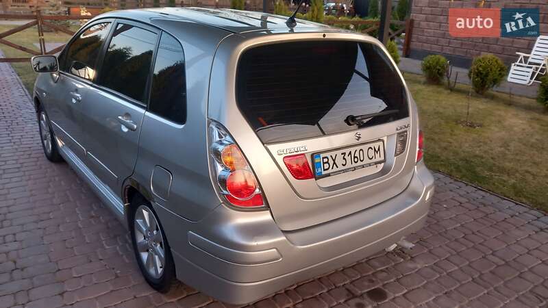 Універсал Suzuki Liana 2007 в Рівному