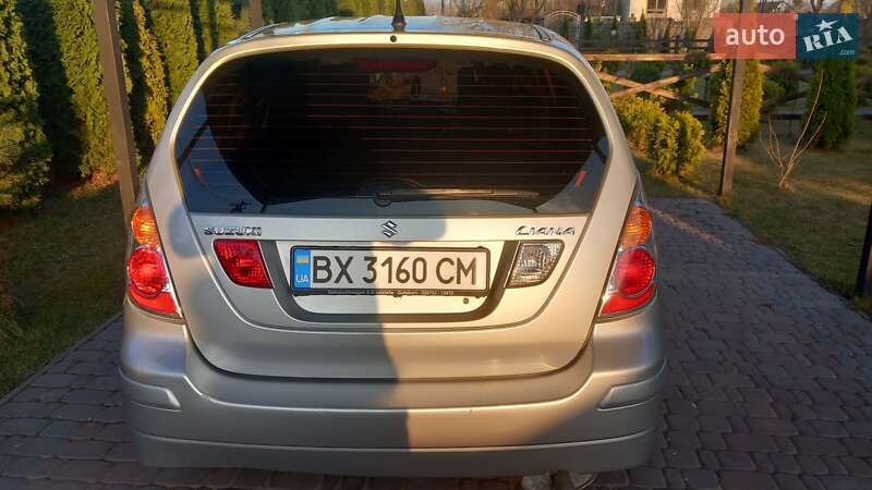 Універсал Suzuki Liana 2007 в Рівному