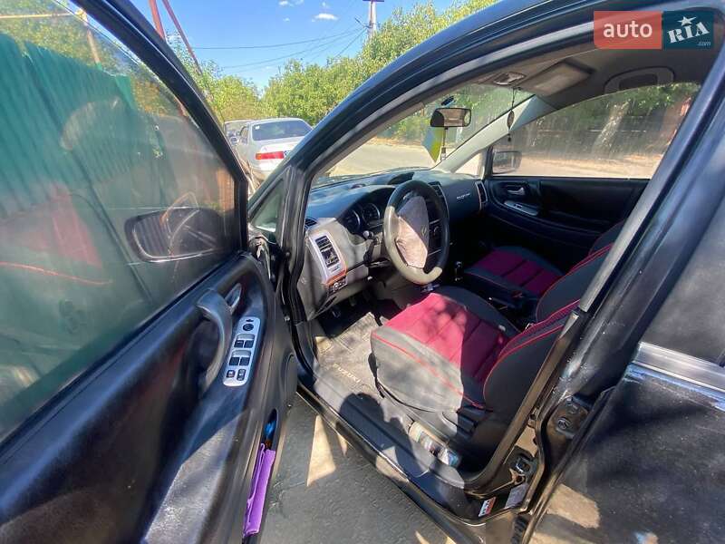 Седан Suzuki Liana 2006 в Одессе