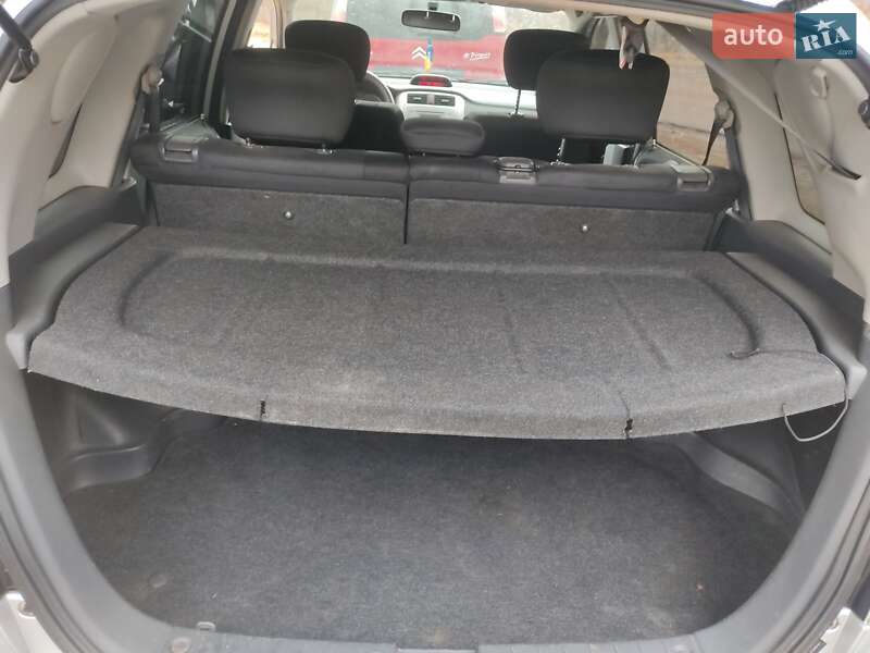 Універсал Suzuki Liana 2007 в Рівному