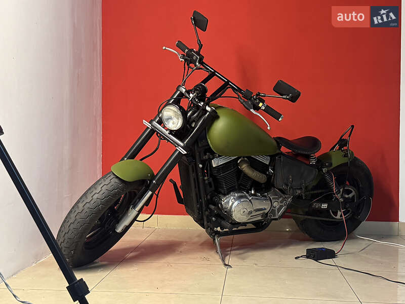 Боббер Suzuki Marauder 800 2000 в Дніпрі