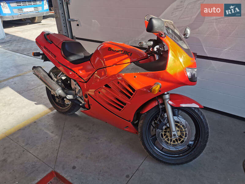 Мотоцикл Спорт-туризм Suzuki RF 400R 1993 в Черновцах