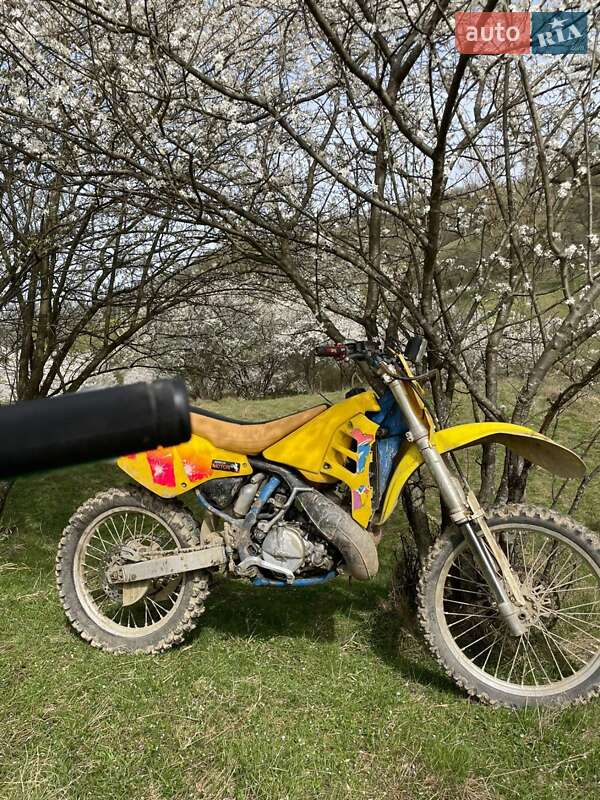 Мотоцикл Кросс Suzuki RM 250 1996 в Тячеве