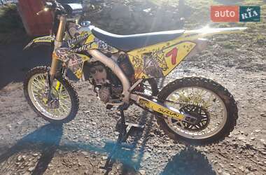 Мотоцикл Кросс Suzuki RM 250Z 2015 в Глыбокой