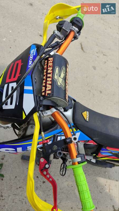 Мотоцикл Кросс Suzuki RM 250Z 2015 в Тлумаче