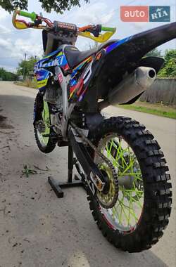 Мотоцикл Кросс Suzuki RM 250Z 2015 в 