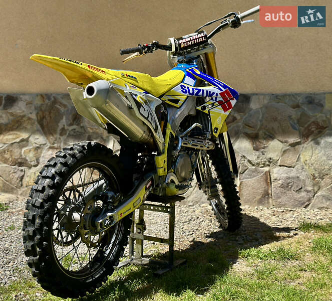 Мотоцикл Кросс Suzuki RM-Z 450 2023 в Ужгороді фото 16 Мотоцикл Кросс Suzuki RM-Z 450 2023 в Ужгороді