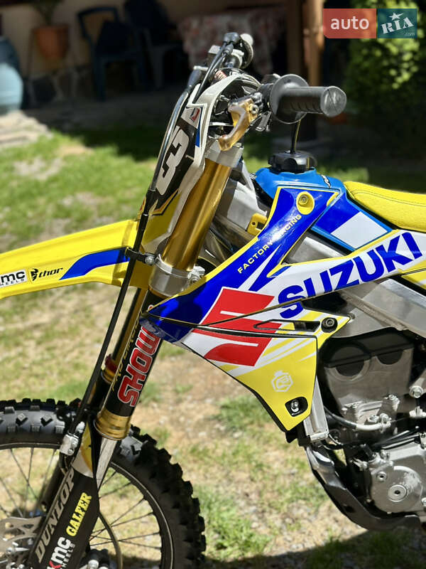 Мотоцикл Кросс Suzuki RM-Z 450 2023 в Ужгороді фото 20 Мотоцикл Кросс Suzuki RM-Z 450 2023 в Ужгороді