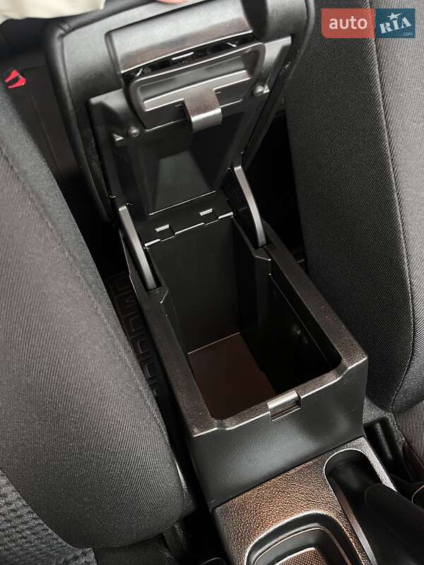 Внедорожник / Кроссовер Suzuki S-Cross 2024 в Нежине фото 28 Внедорожник / Кроссовер Suzuki S-Cross 2024 в Нежине