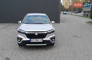 Позашляховик / Кросовер Suzuki S-Cross 2024 в 