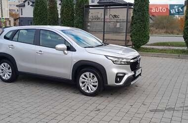 Позашляховик / Кросовер Suzuki S-Cross 2024 в 