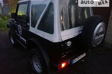 Внедорожник / Кроссовер Suzuki Samurai 1988 в Червонограде