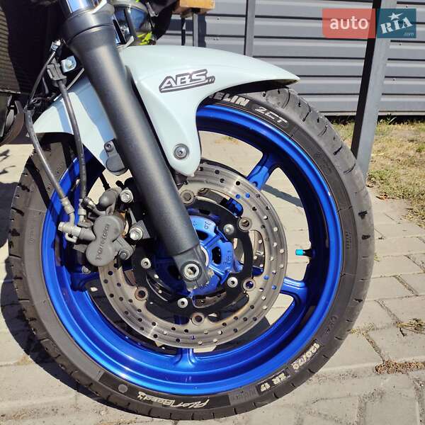 Мотоцикл Классик Suzuki SFV 400 2017 в Миргороде