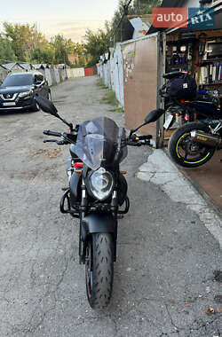 Мотоцикл Без обтекателей (Naked bike) Suzuki SFV 650 2010 в 