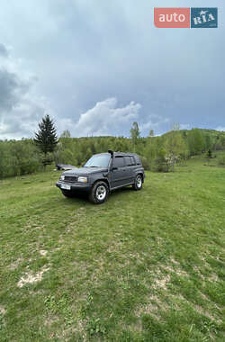 Внедорожник / Кроссовер Suzuki Sidekick 1995 в 