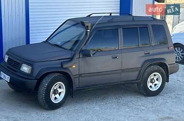 Внедорожник / Кроссовер Suzuki Sidekick 1995 в 