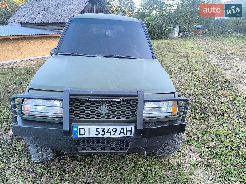 Внедорожник / Кроссовер Suzuki Sidekick 1997 в Перечине