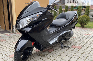 Макси-скутер Suzuki Skywave 250 2008 в Болехове