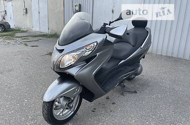 Макси-скутер Suzuki Skywave 250 2011 в Днепре