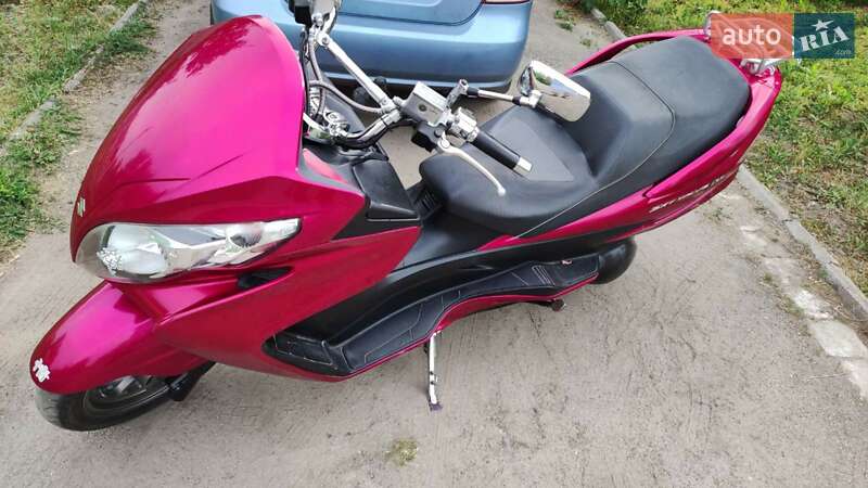 Макси-скутер Suzuki Skywave 250 2010 в Кропивницком
