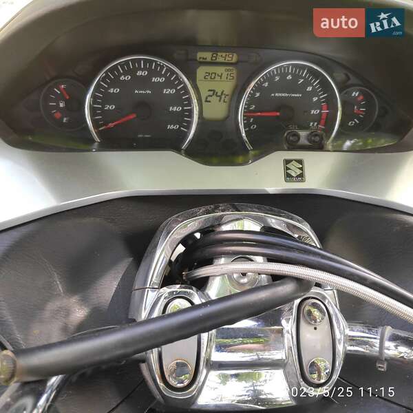 Макси-скутер Suzuki Skywave 250 2008 в Барышевке