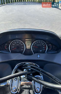 Макси-скутер Suzuki Skywave 250 2011 в 