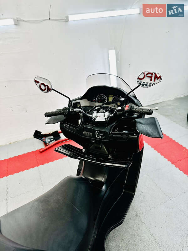 Максі-скутер Suzuki Skywave 250 2007 в Одесі
