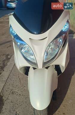 Макси-скутер Suzuki Skywave 250 2010 в Белой Церкви