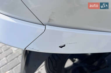 Макси-скутер Suzuki Skywave 250 2008 в 