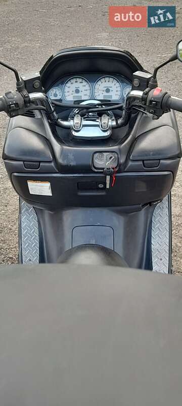 Макси-скутер Suzuki Skywave 250 2006 в Славянске