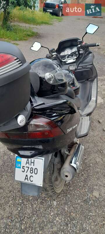 Макси-скутер Suzuki Skywave 250 2006 в Славянске
