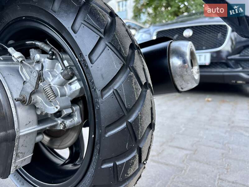 Макси-скутер Suzuki Skywave 250 2007 в Одессе