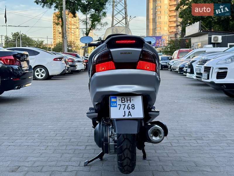 Макси-скутер Suzuki Skywave 250 2007 в Одессе