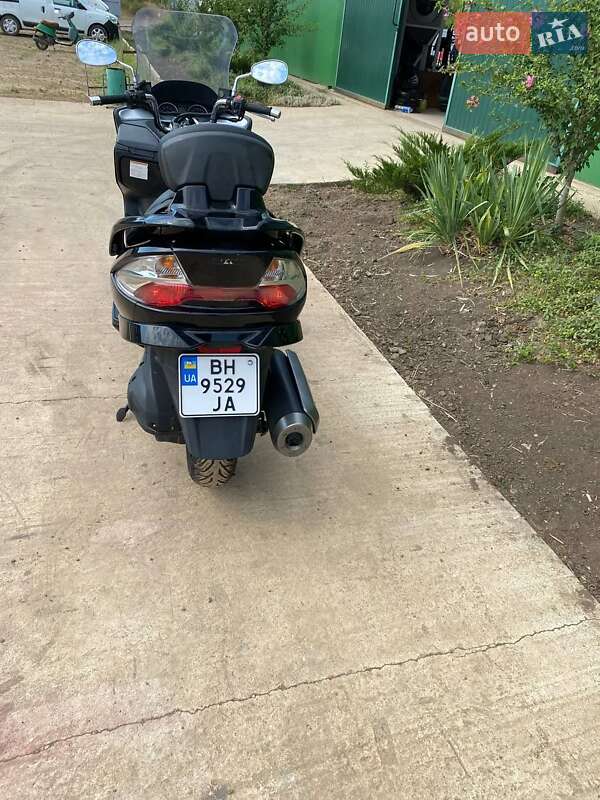 Макси-скутер Suzuki Skywave 250 2007 в Одессе