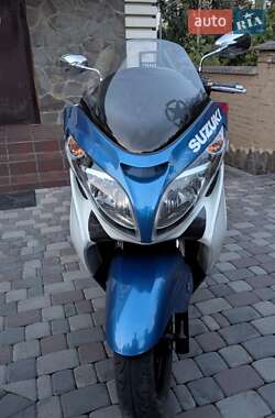Макси-скутер Suzuki Skywave 250 2008 в 