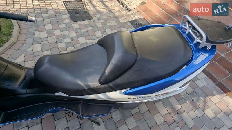 Макси-скутер Suzuki Skywave 250 2008 в Черновцах