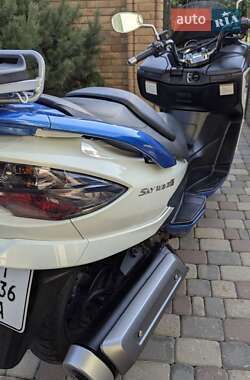 Макси-скутер Suzuki Skywave 250 2008 в 