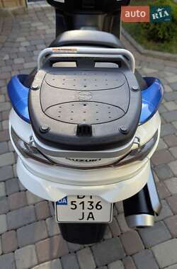 Макси-скутер Suzuki Skywave 250 2008 в 
