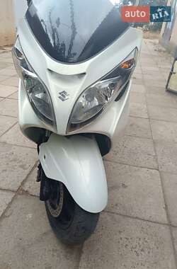 Макси-скутер Suzuki Skywave 250 2007 в 
