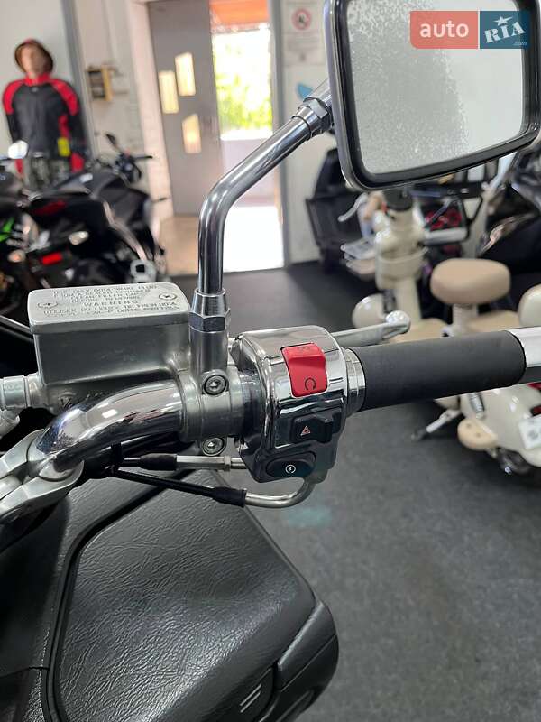Макси-скутер Suzuki Skywave 250 2011 в Днепре