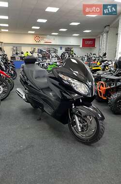Макси-скутер Suzuki Skywave 250 2011 в 