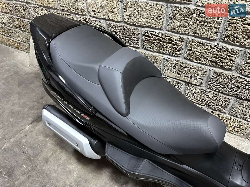 Макси-скутер Suzuki Skywave 250 2009 в Одессе фото 9 Макси-скутер Suzuki Skywave 250 2009 в Одессе