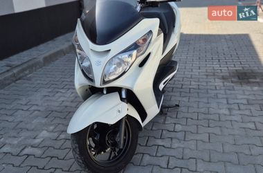 Макси-скутер Suzuki Skywave 250 2011 в Хмельницком