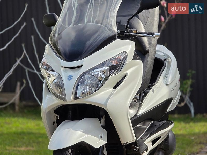 Максі-скутер Suzuki Skywave 250 2007 в Борисполі
