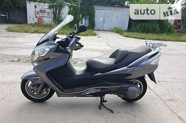 Макси-скутер Suzuki Skywave 400 2011 в Одессе