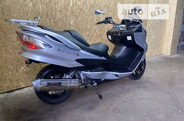 Максі-скутер Suzuki Skywave 400 2008 в Гнівані