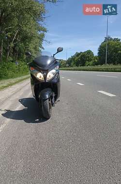 Максі-скутер Suzuki Skywave 400 2014 в Сумах