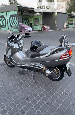 Макси-скутер Suzuki Skywave 400 2002 в Запорожье