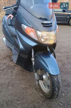 Макси-скутер Suzuki Skywave 400 1999 в Богодухове