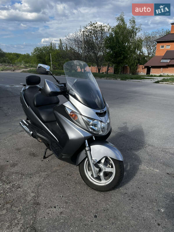 Suzuki Skywave 400 2006